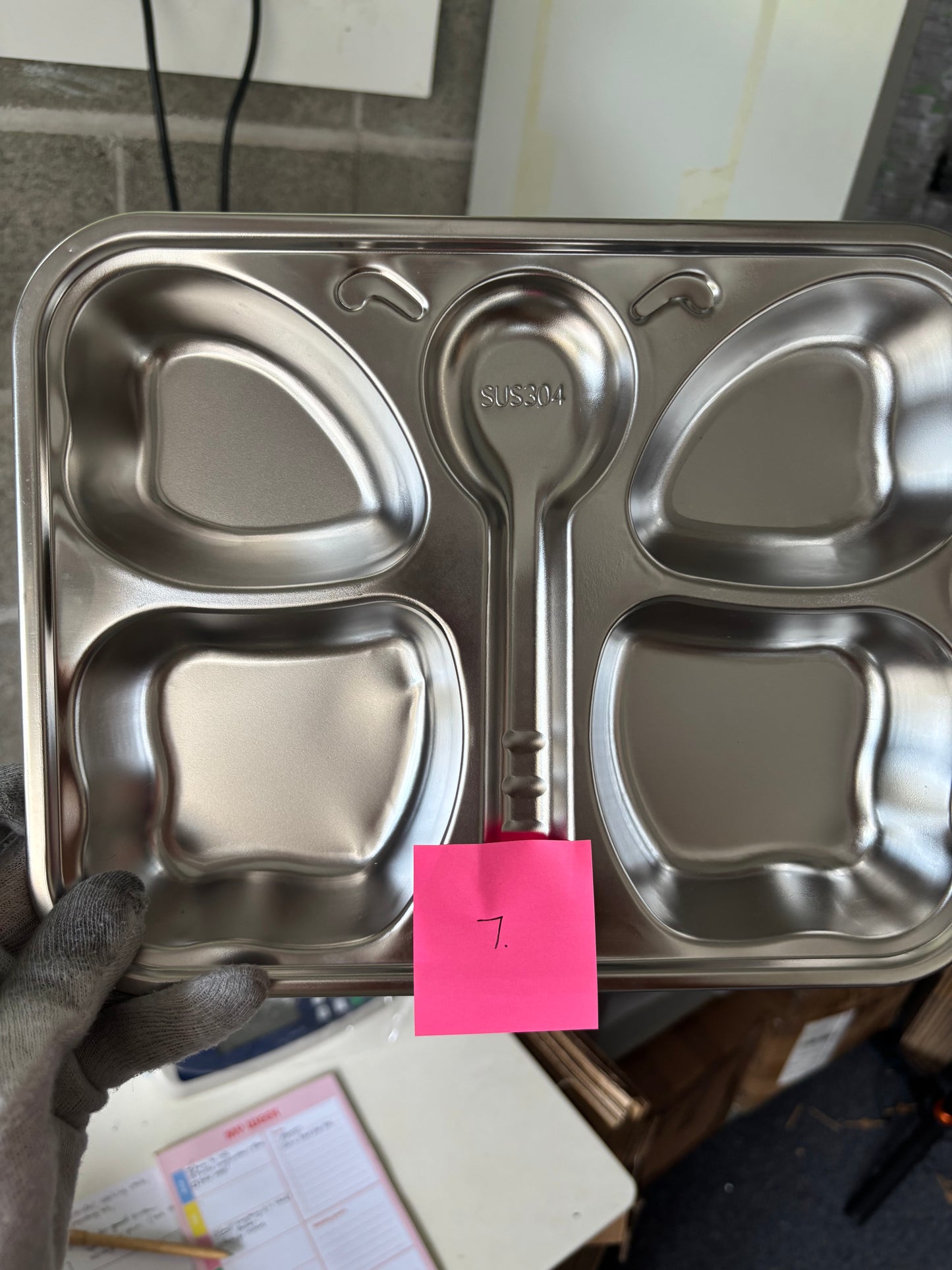 Seconds Butterfly Section Plates 20-30% off